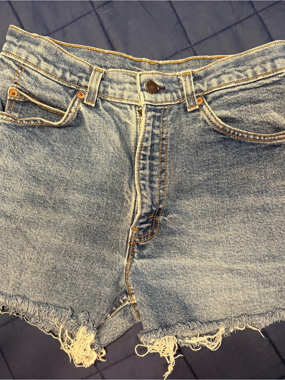 Classic Levi’s Light Blue Denim Cutoff Shorts - Women's